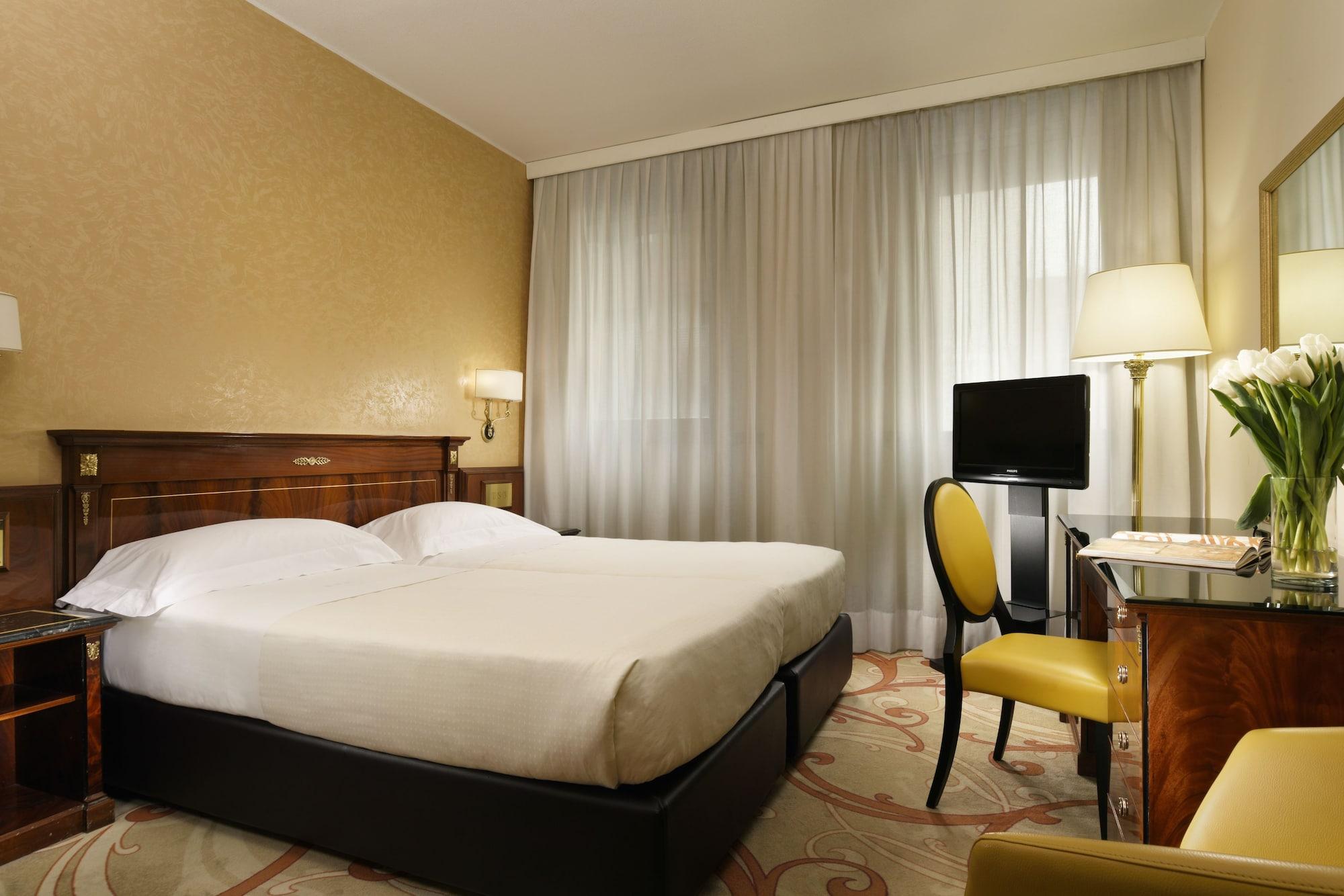 Una Hotels Scandinavia Milano Luaran gambar