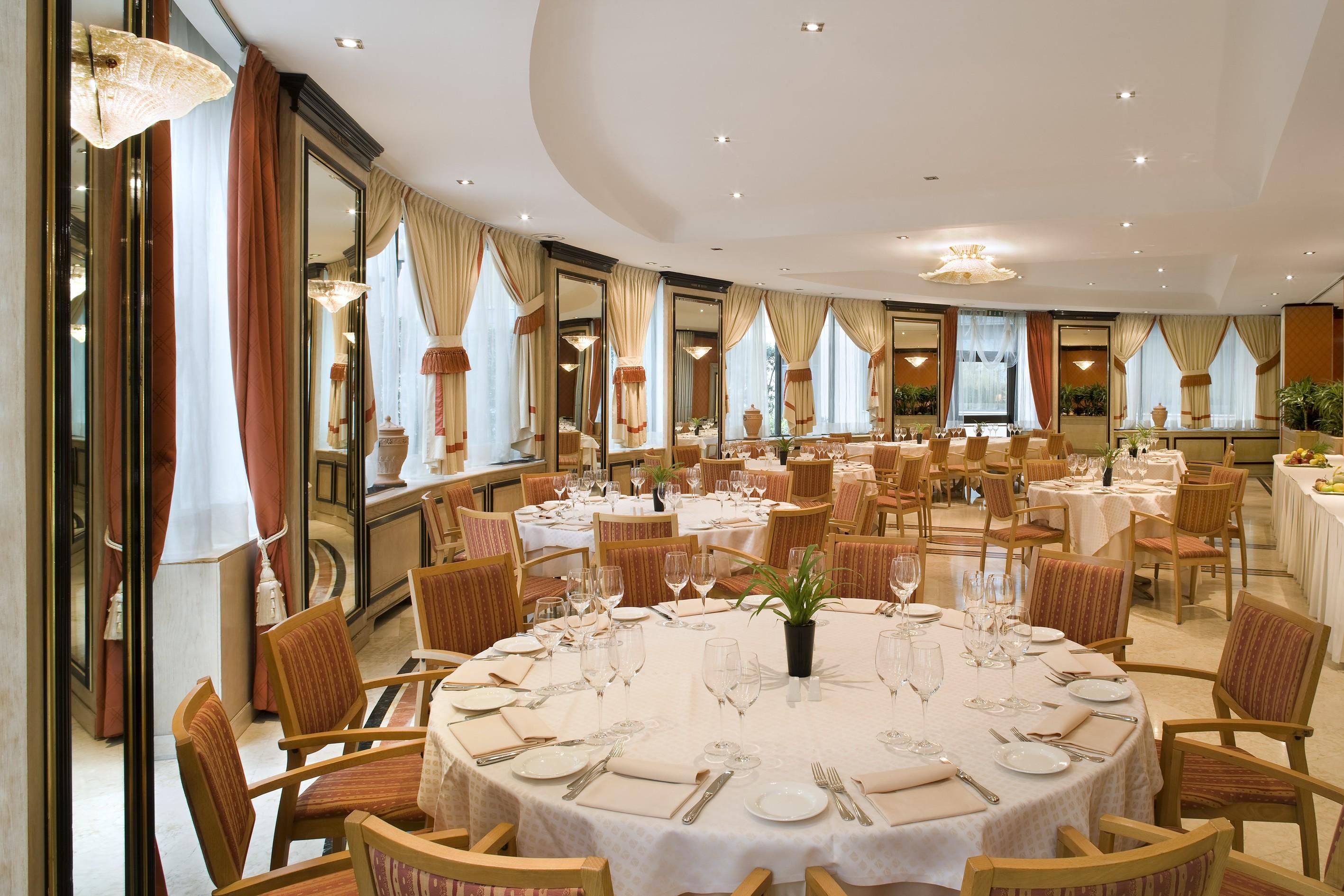 Una Hotels Scandinavia Milano Luaran gambar