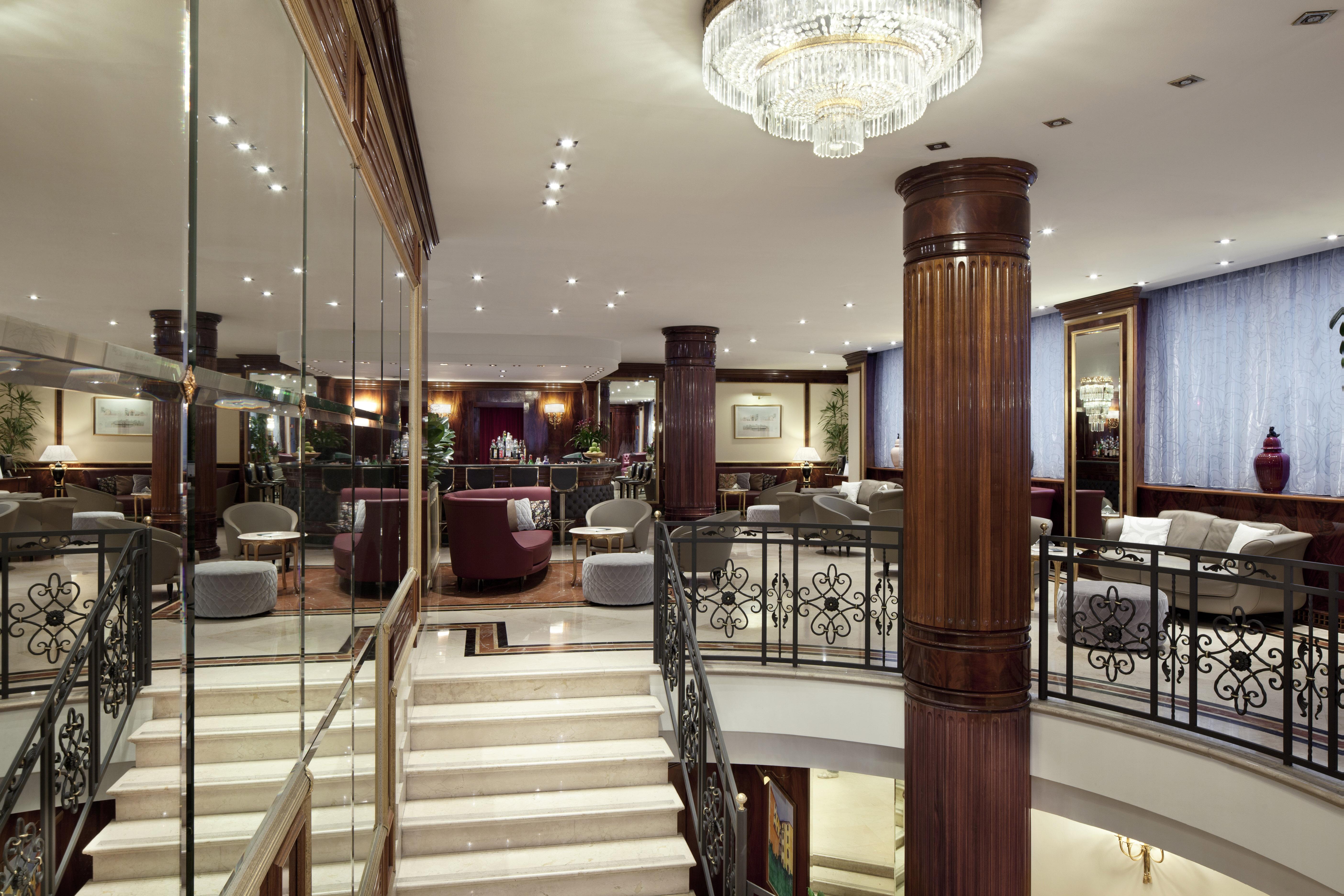 Una Hotels Scandinavia Milano Luaran gambar