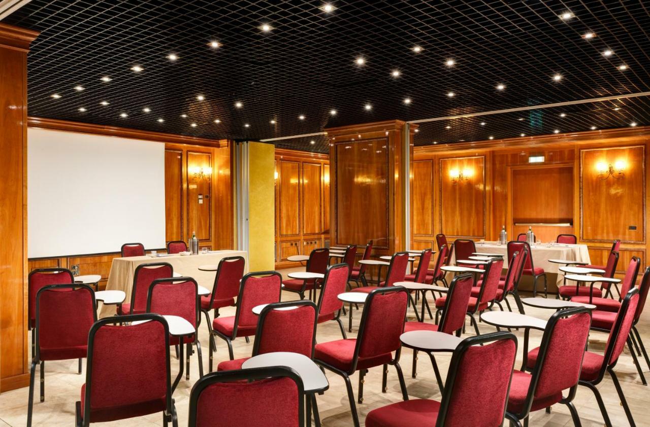 Una Hotels Scandinavia Milano Luaran gambar