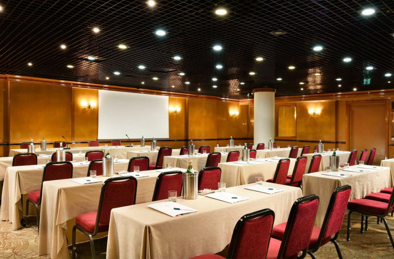 Una Hotels Scandinavia Milano Luaran gambar